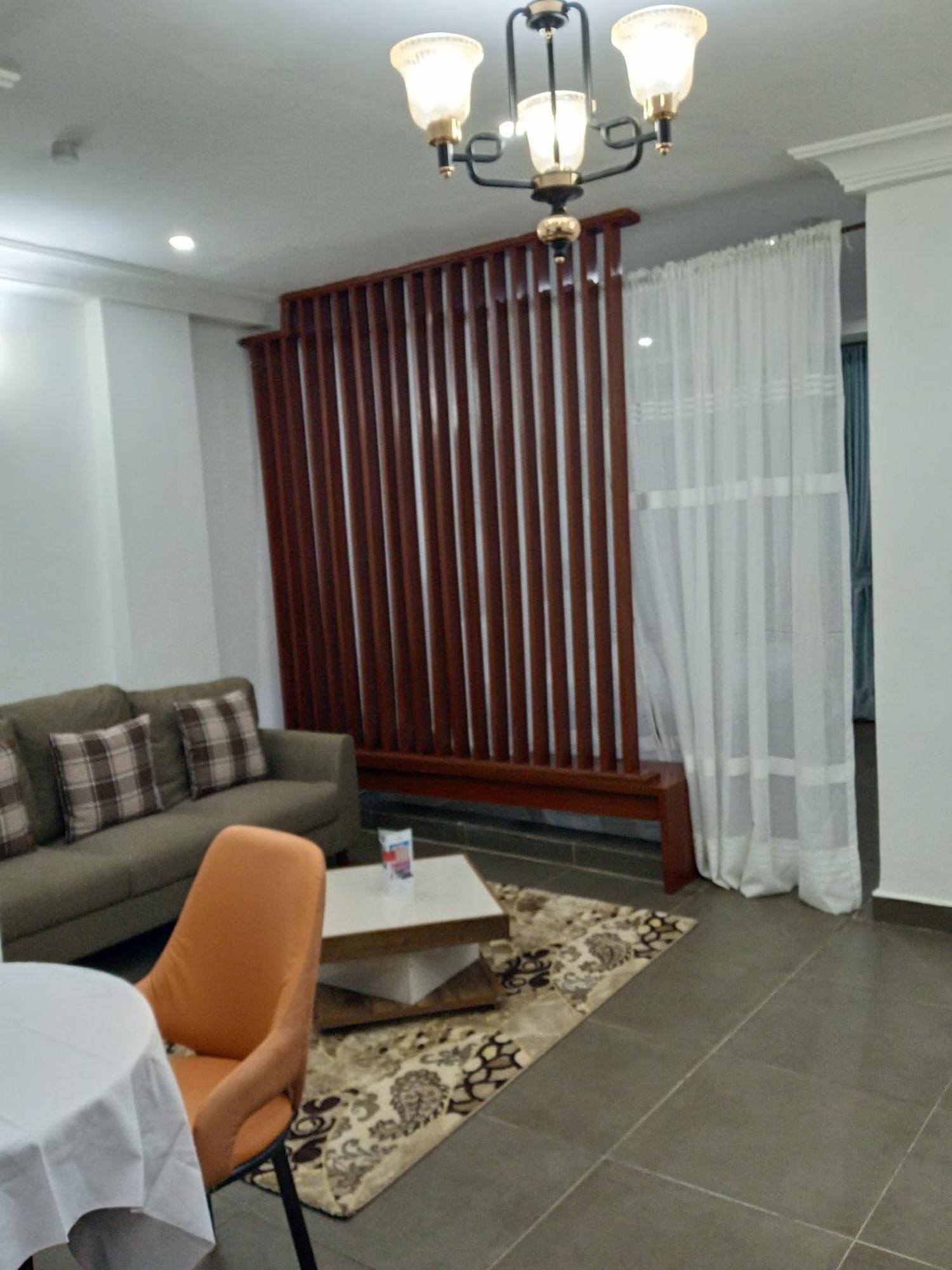 Cofe Hotel Yaoundé Eksteriør bilde