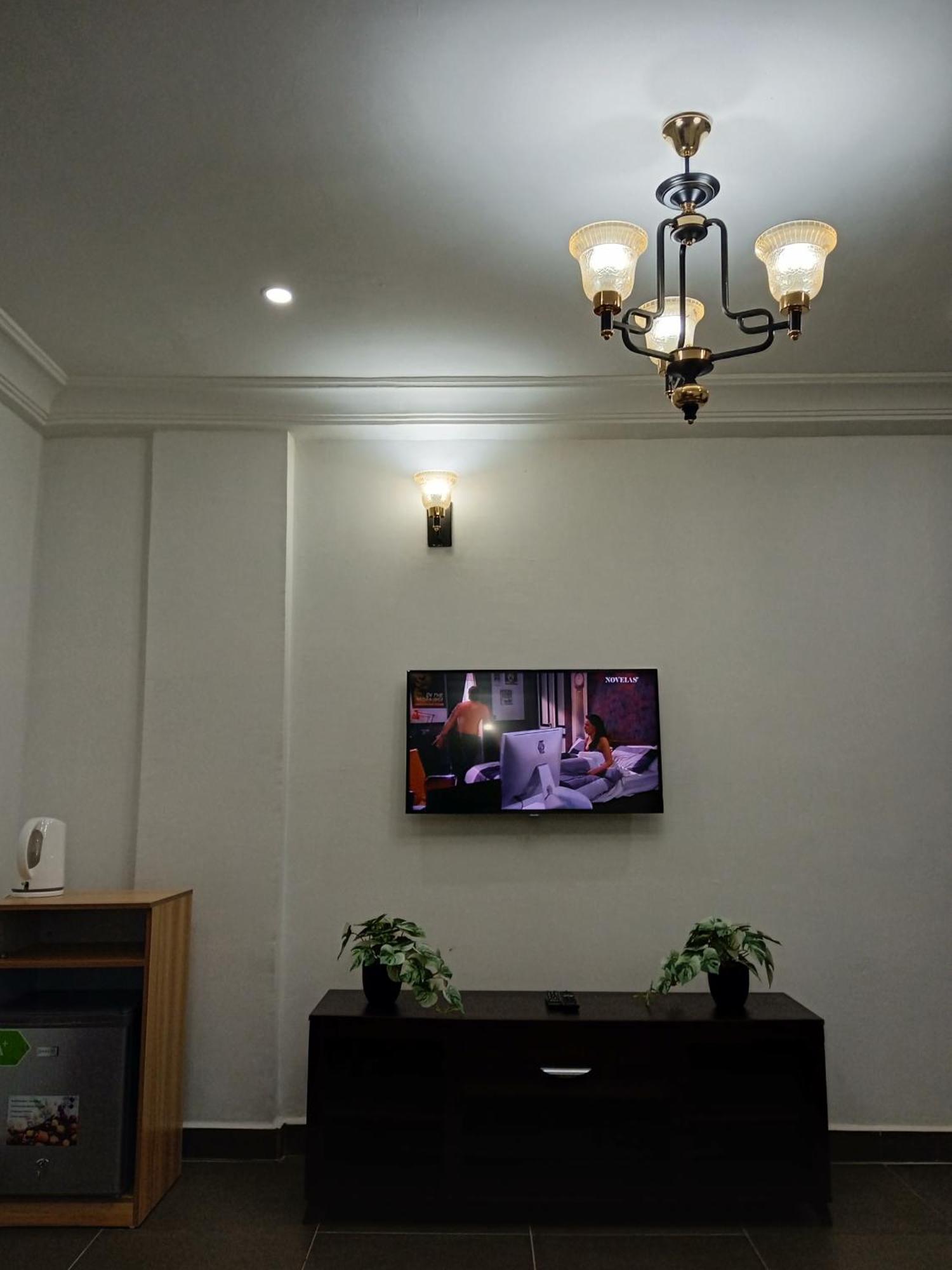 Cofe Hotel Yaoundé Eksteriør bilde