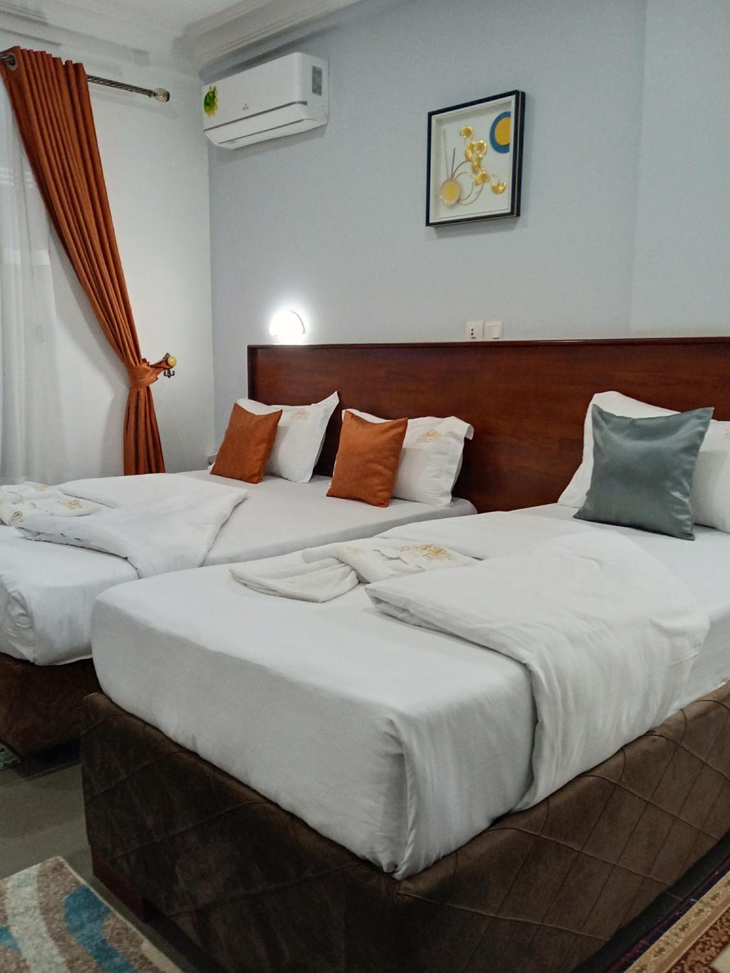 Cofe Hotel Yaoundé Eksteriør bilde