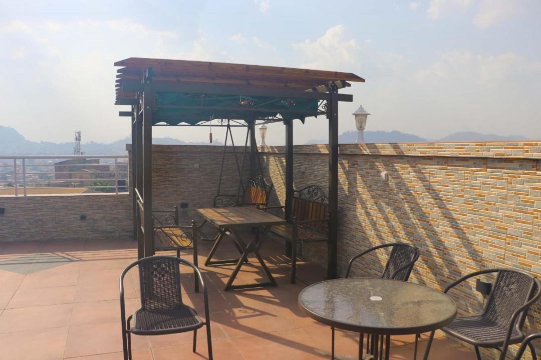 Cofe Hotel Yaoundé Eksteriør bilde