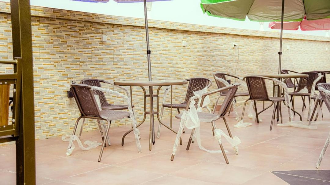 Cofe Hotel Yaoundé Eksteriør bilde