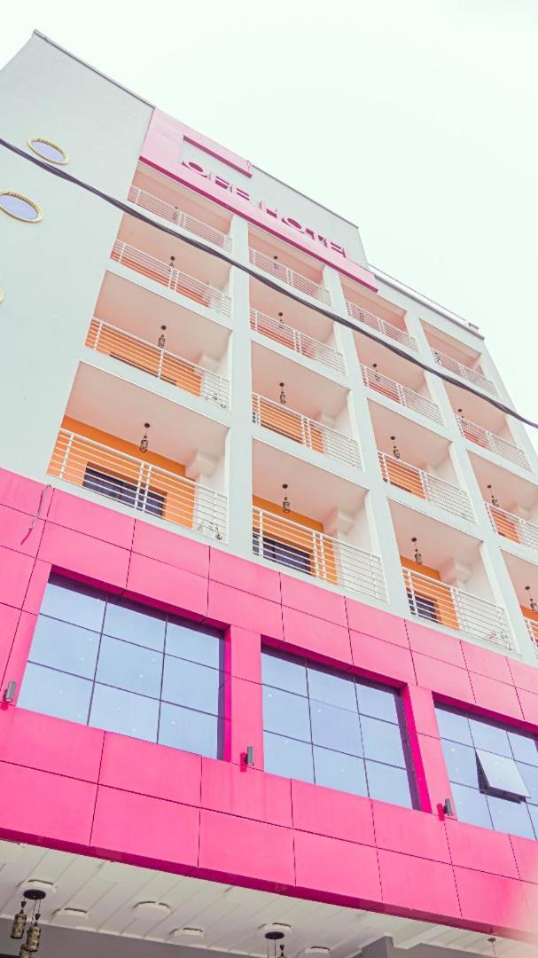 Cofe Hotel Yaoundé Eksteriør bilde